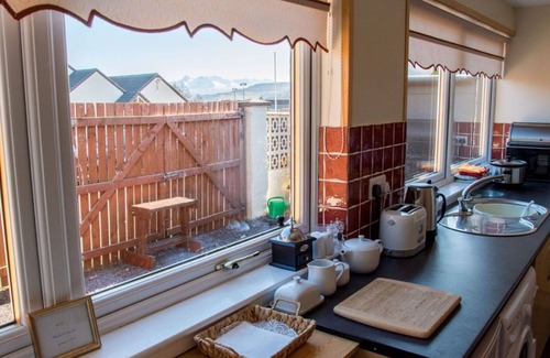 Achachork Casa | Preciosa casa de vacaciones privada para 2 personas con WIFI, TV y mascotas permitida