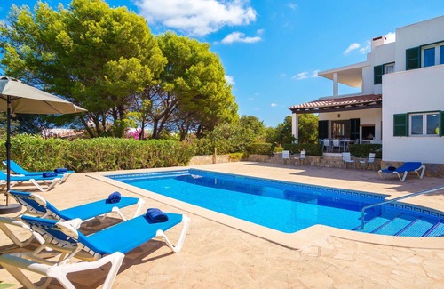 Cala Murada Villa | Preciosa casa de vacaciones privada con WIFI, A/C, piscina privada, TV, patio y vista panorámica