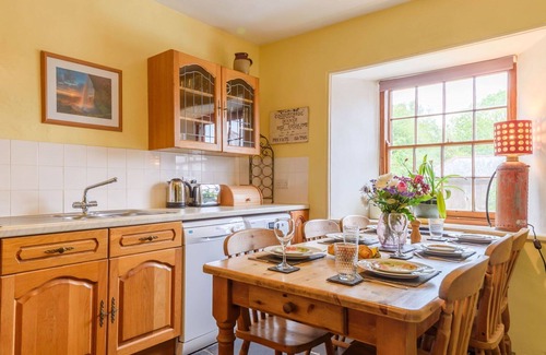 Looe Villa | Estupenda casa de vacaciones privada con WIFI, TV, balcón, vista panorámica, aparcamiento