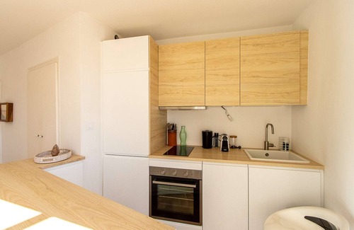 Port Grimaud Apartamento | Beautiful renovated 2-room apartment in Port GrimaudSouth - WIFI
