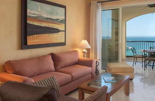 El Zacatal Complejo | Beautiful resort on the beach in Cabo San Lucas Mexico-marina & shopping nearby