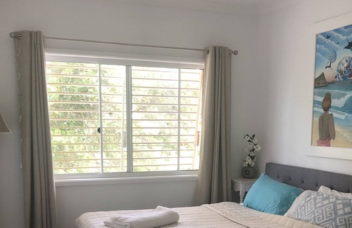 Eungai Rail Casa | Beautiful Rural home just off hwy and 10 mins to beach and shops.