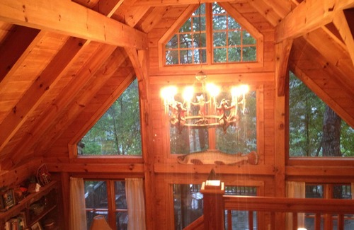 Lakemont Cabina | Hermosa casa de lago y casa de madera rústica en medio de árboles