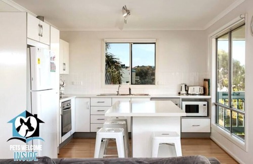 Encounter Bay Casa | PetLet 5: hermosas vistas al mar y al lago - ¡Capacidad para 12 personas!