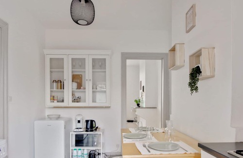 Lille-Moulins Apartamento | Beautiful T2 with balcony in Lille - Welkeys