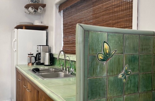 Fernwood Casa | Beautiful Topanga Canyon Guesthouse