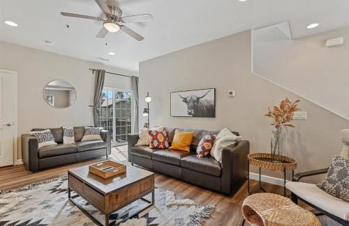 Flagstaff Villa | Beautiful Townhome Loaded with Amenities Excellent Location Great Value Central AC