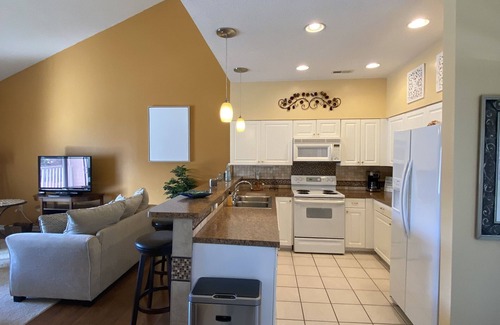 Little River Casa | Beautiful Townhome Close to SC's Great Golf and both NC and SC Beaches