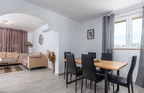 Labinci Cabaña | Villa de Lujo en Kaštelir-Labinci con Piscina