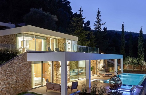 Marathias Villa | Beautiful villa, incredible views, infinity pool