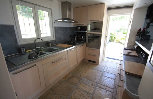 Montauroux Villa | Hermosa villa, reciente cómoda y bien equipada, con piscina, aire acondicionado, wifi