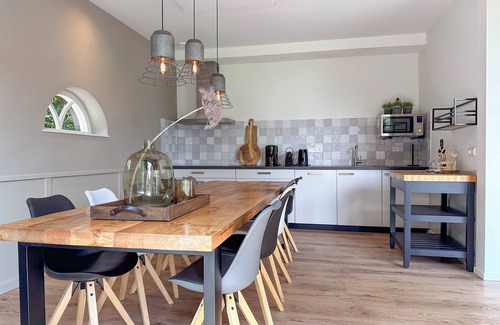 Rijsbergen Casa | Beautiful villa with hot tub and great view
