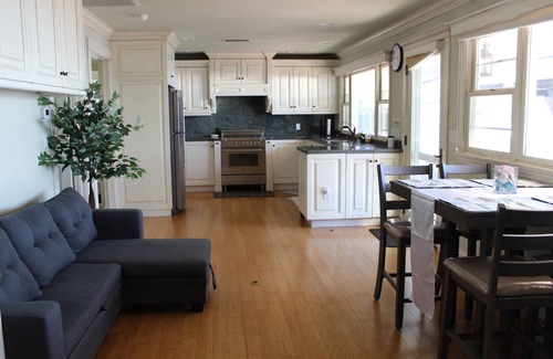 Nice Casa | Beautiful Waterfront House in Nice