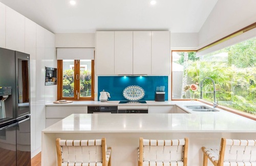 Noosaville Villa | Beautifully appointment private Duplex with private pool