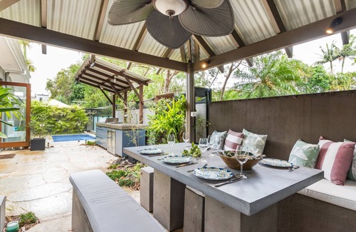 Noosaville Villa | Beautifully appointment private Duplex with private pool