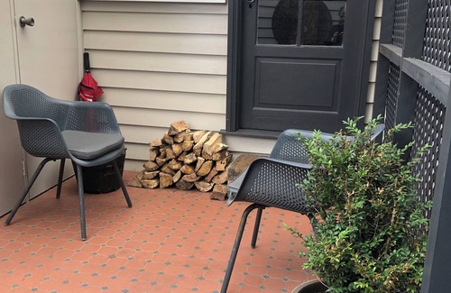 Port Fairy Cabaña | The Dog House Cottage - cabaña independiente bellamente renovada en el río Moyne.