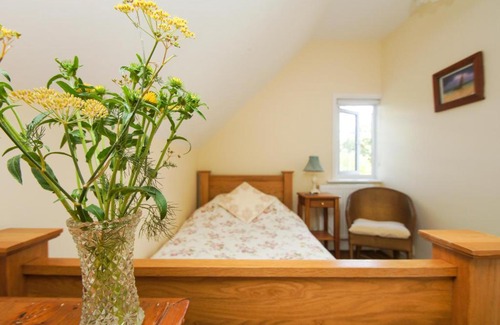 Staplefield Casa | Beeches Cottage - Beautiful Garden - Parking