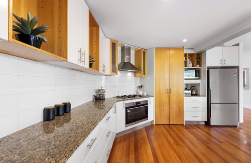 Mudjimba Villa | Beecheyana North - Beach Villa w/ heated pool