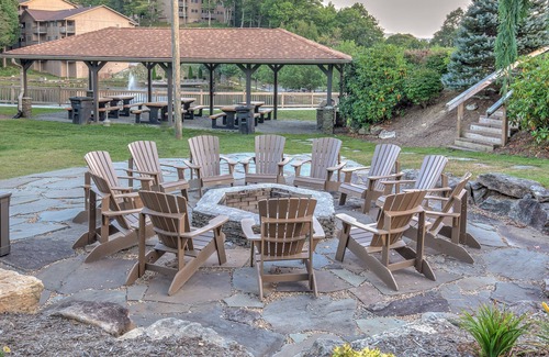 Banner Elk Villa | Blue Ridge Village - Banner Elk - Villa de 1 habitación