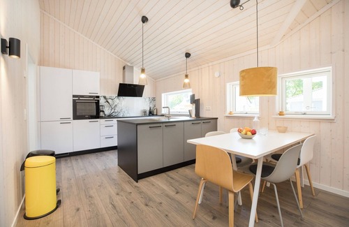 Rheinsberg Casa | Behagliches Holzhaus mit Sauna im Skandi-stil am Großen Zechliner See