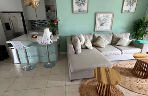 Esterillos Este Casa | Bejuco Dream Vacation Cottage. Steps from the private beach, and swimming pools.