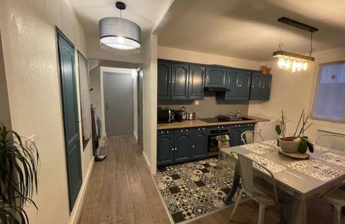 Luz-Saint-Sauveur Apartamento | Bel Appartement dans résidence cheminée/Jardin
