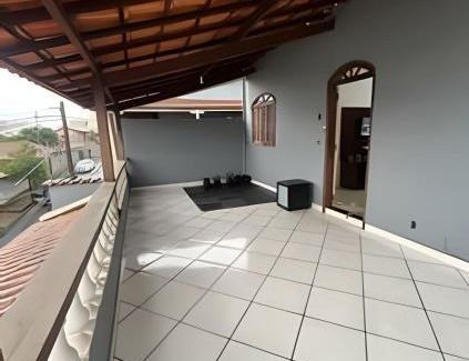 Havai Casa | Bela casa 3 quartos perto do Buritis