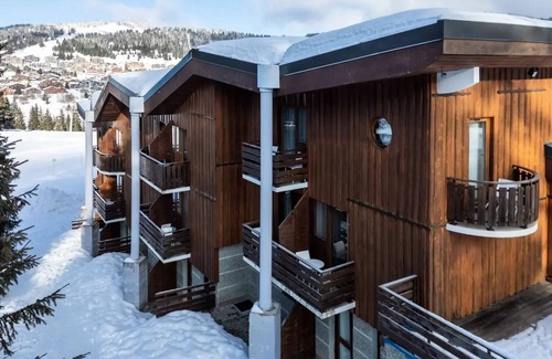 Les Saisies Apartamento | Belambra Club Les Embrunes - Half board and lifts - Premium Room 2 Adults with Balcony and View