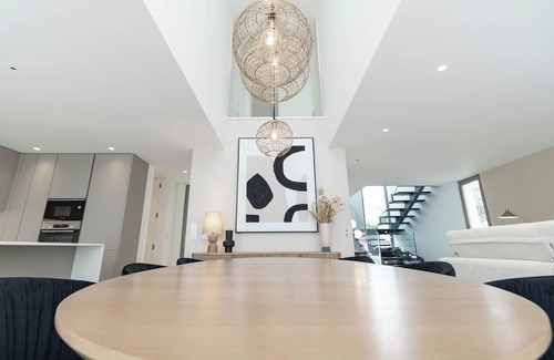 Sao Joao das Lampas Villa | Belemia Brown Villa, Sintra, Lisbon