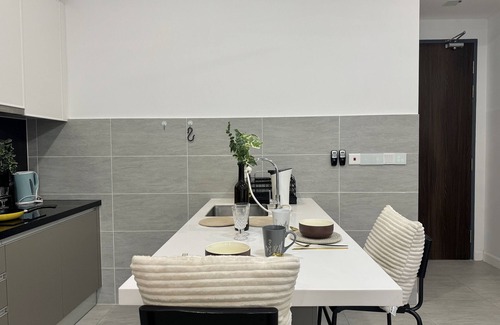 Kota Warisan Apartamento | Bell Suites