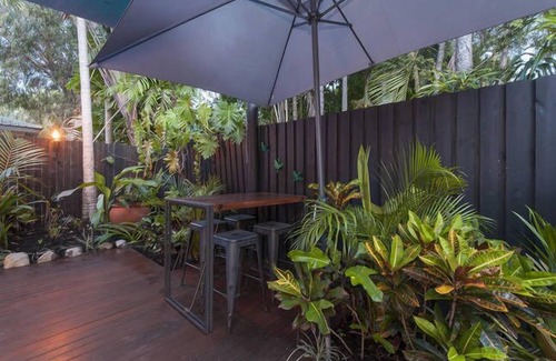 Port Douglas Villa | Retiro Bella Leuca Familia