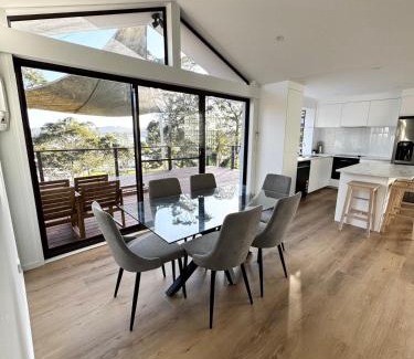 Surfside Casa | Bella Vista with swimming pool and ocean view