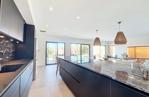 Monticello Villa | Belle Villa Avec Piscine, 4 Chambres, Proche Ile Rousse