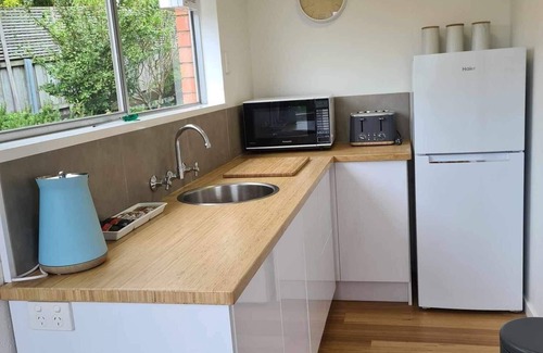 Rosny Apartamento | Bellerive Bluff 2 Bedroom Apartment has water views, close to Restaurants, Beach