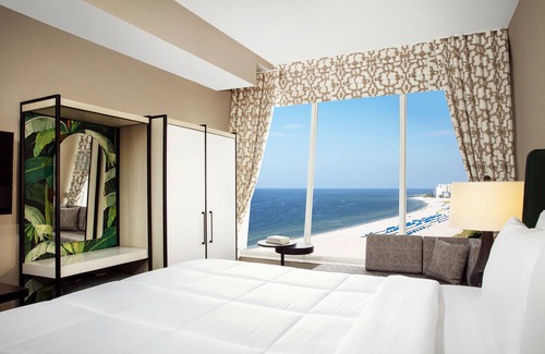 St. Pete Beach Hotel | Bellwether Beach Resort