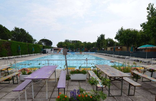 Lido di Dante Chalet De Esquí | Belvilla by OYO Chalet in Lido di Dante