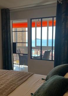 Benidorm Apartamento | BENILOVE en PLAYA Vue Mer Panoramique