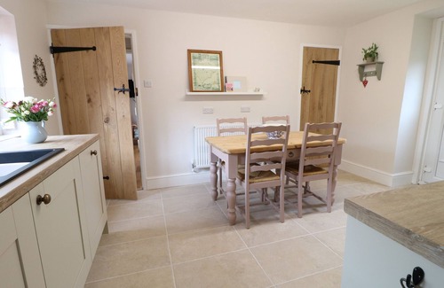 Oakham Cabaña | BENNETT'S COTTAGE, family friendly, with a garden in Oakham