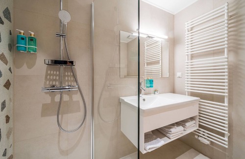 Gruz Hotel | Berkeley Hotel