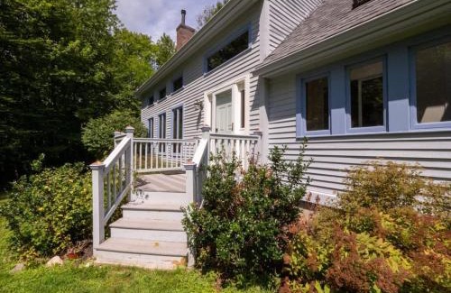Becket Casa | Berkshire Vacation Rentals: Pristine Home In Becket Woods
