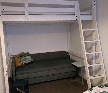 Wittduen Cama Y Desayuno | Berlin-Wilmersdorfer Nordseeheim - mit Etagenküchen zur Selbstversorgung