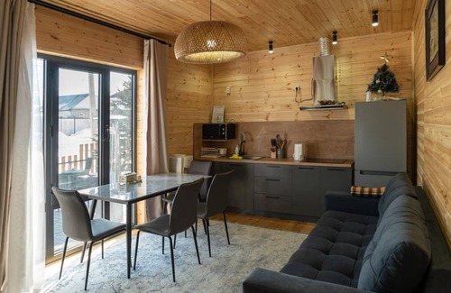 Karakol Apartamento | Bermet Guest House