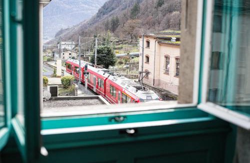 Campocologno Apartamento | Bernina Express Historic Retreat