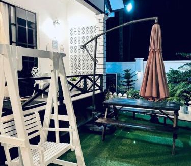 Kampung Bari Kecil Hotel | BERUNTUNG KE BARI RESORT @ PANTAI PENARIK