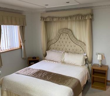 Dowlais Hotel | Bessemer Hotel