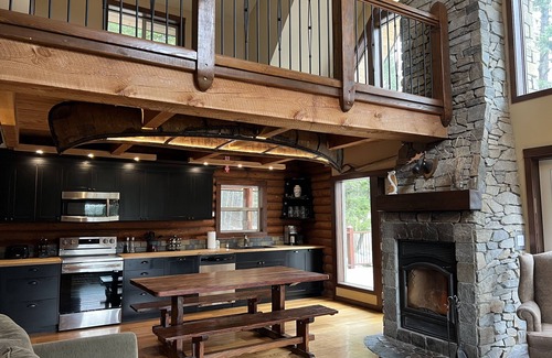 East Kootenay Cabina | ¡El secreto mejor guardado en el valle de Columbia!