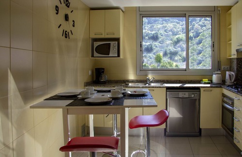 Tossa de Mar Apartamento | MEJOR OFERTA! Playa, Piscina, Wifi Fibra muy rápida, Aire acondicion. Parking