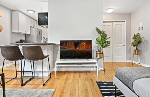 Lake View East Apartamento | Best Studio Apt in Chicago close to Boystown - Oakdale 204 rep