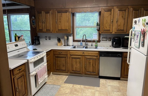 Bat Cave Casa | Best View in Bat Cave