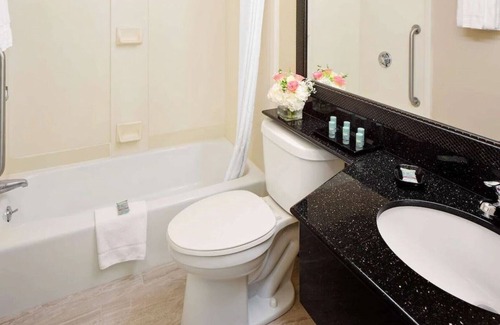 Bennington Casa | Best Western Bennington - Deluxe King Bed #4